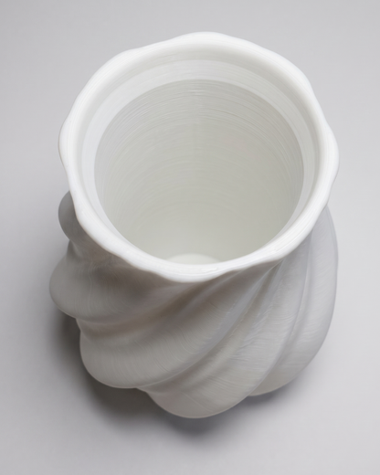 rose vase